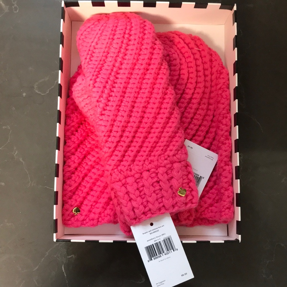 Brand new w/ tags Kate Spade beanie & mittens set